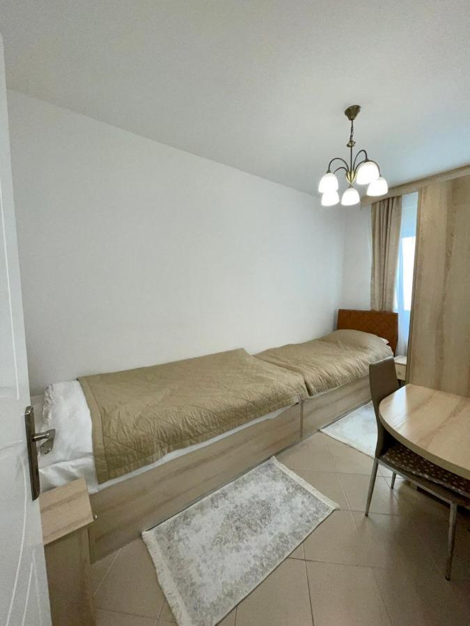 Sladjawing2 Apartment Jagodina Luaran gambar